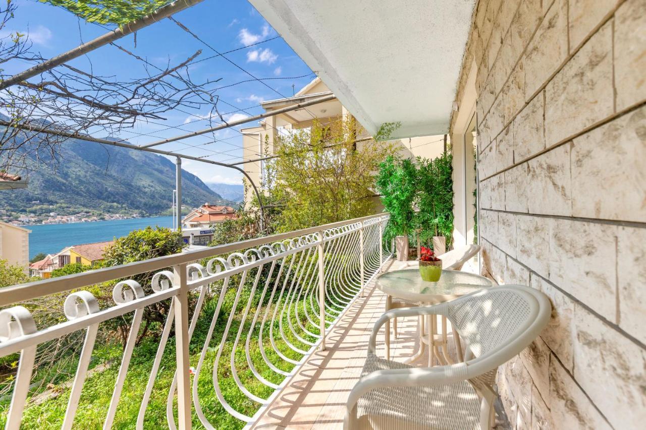Apartments Casa Mia Kotor Exterior foto